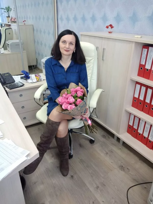 Розовые розы в подарок любимым